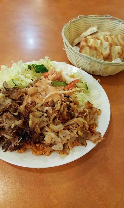 Öz Urfa Döner Salonu